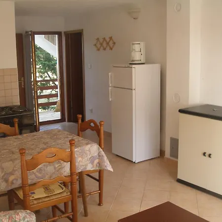 Apartment Lana
