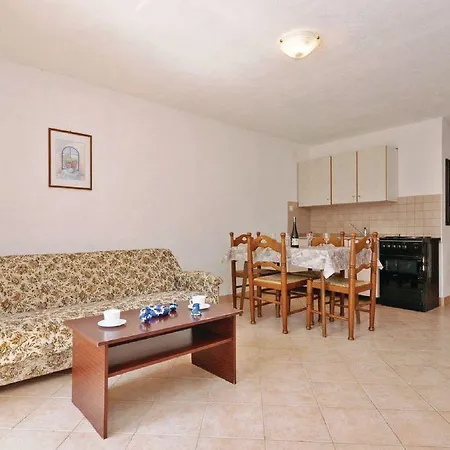Lana * Privlaka (Zadar)