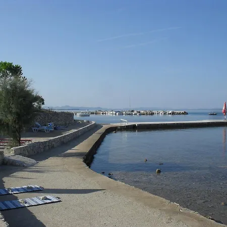 Lana * Privlaka (Zadar)